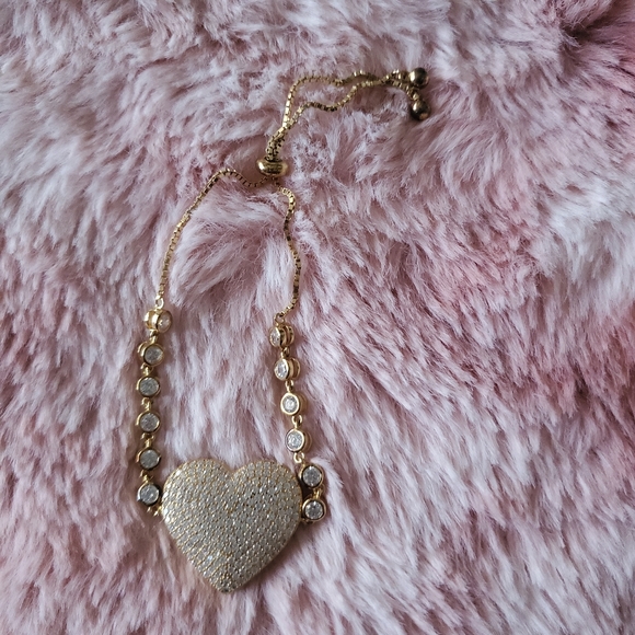 Jewelry - Picture 5 of 5